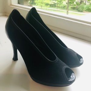 ❤️ Donald J. Pliner Zetta Heels